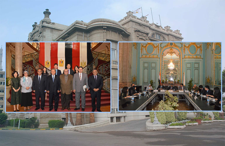 A high-level delegation from the Chinese People's University hosted by Ain Shams University