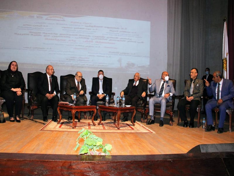 The President of Ain Shams University inaugurates the “A B Politics” seminar