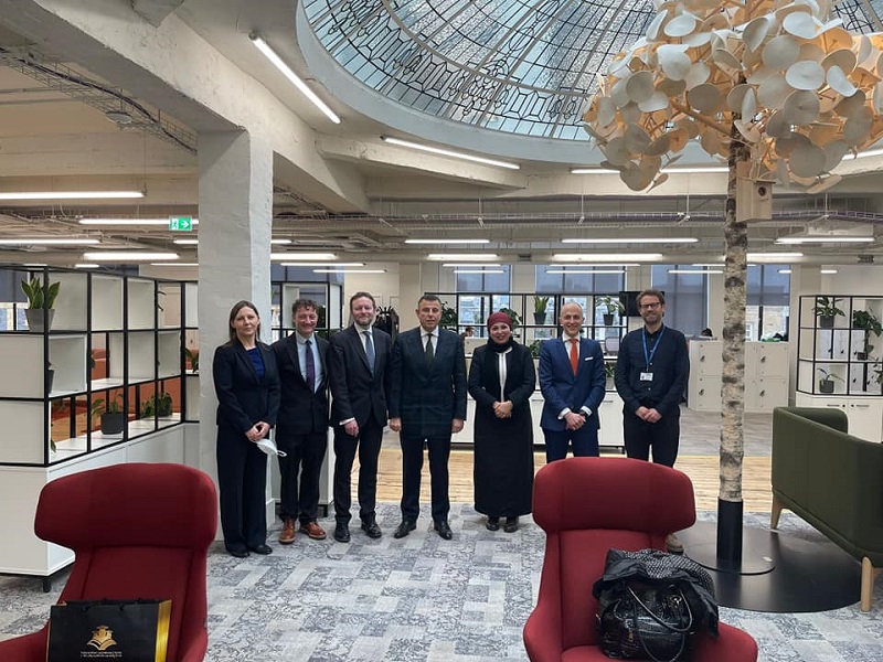 The President of Ain Shams University discusses ways of cooperation with Queen Mary University and Kings College London during his visit to the United Kingdom