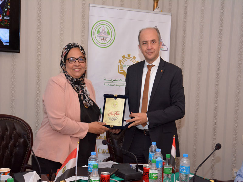 Accreditation of the Environmental Consultation Center at the Faculty of Environmental Studies in Ain Shams, an accredited center and a house of expertise in the Federation of Industries