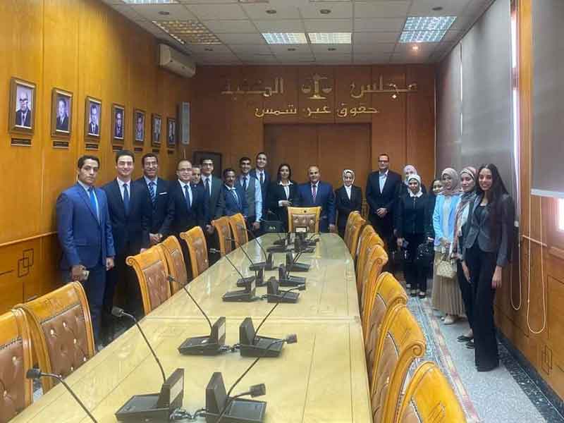 The Dean of the Faculty of Law, Ain Shams University, receives new teaching assistants, graduates of the class of 2020