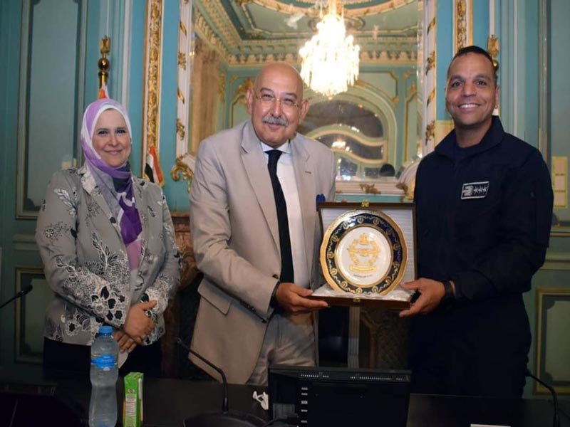 Faculty of Arts and Zayed Air Force Medical Center honors Prof. Dr. Hesham Tamraz, Vice President of the University