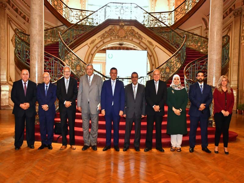 The Board of Trustees of Prince Muhammad Bin Fahd University Award holds its first meeting at Ain Shams University